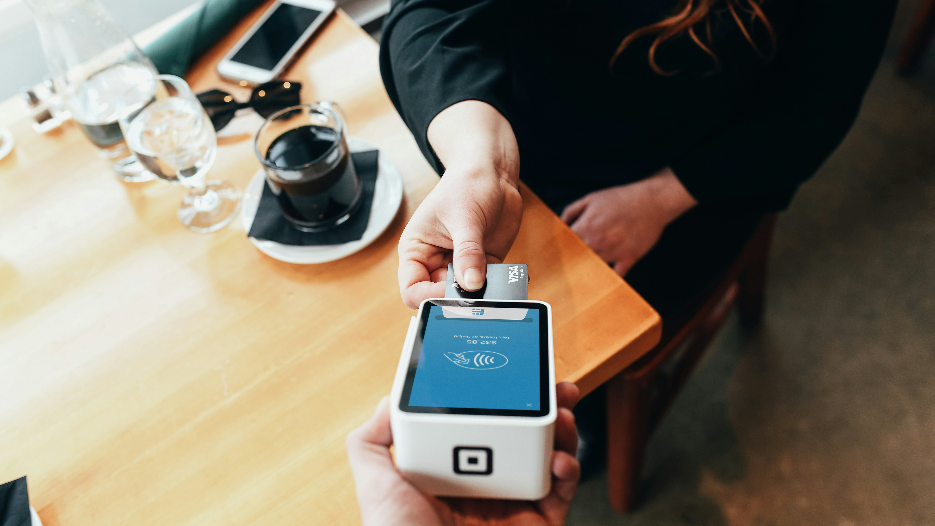 Merchant account article